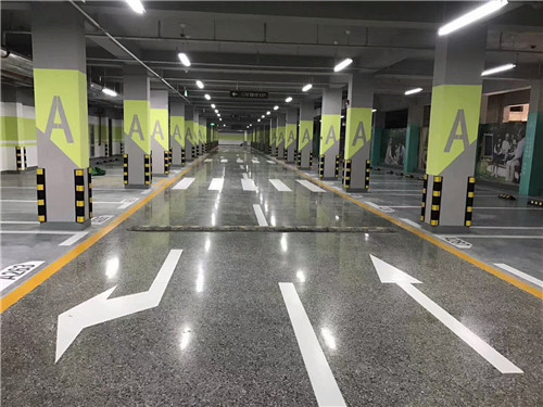 成都環(huán)氧地坪施工注意事項(xiàng)